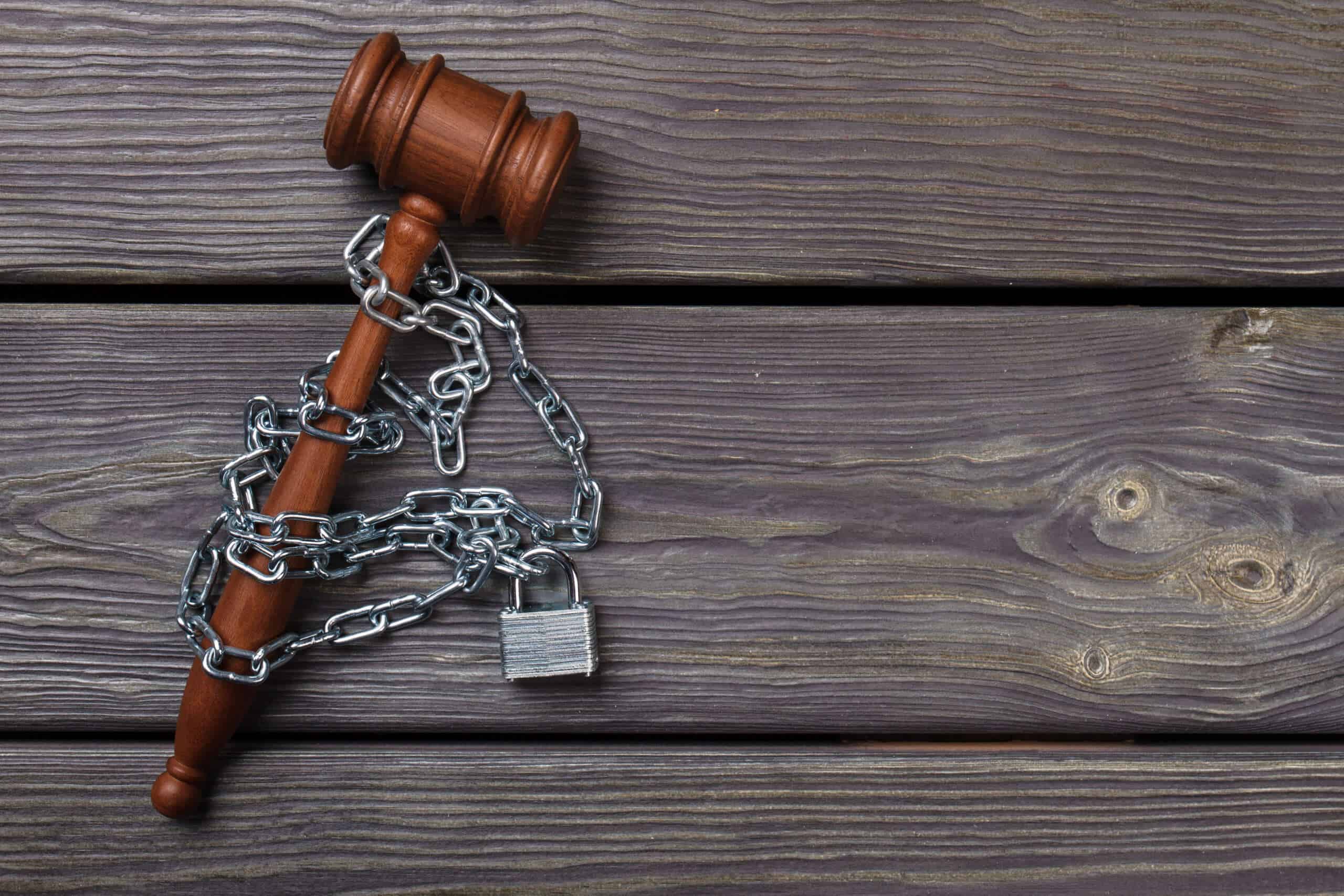 Jason Cromey is a lawyer in Pensacola with extensive defense experience as a Pensacola obstruction of justice attorney.